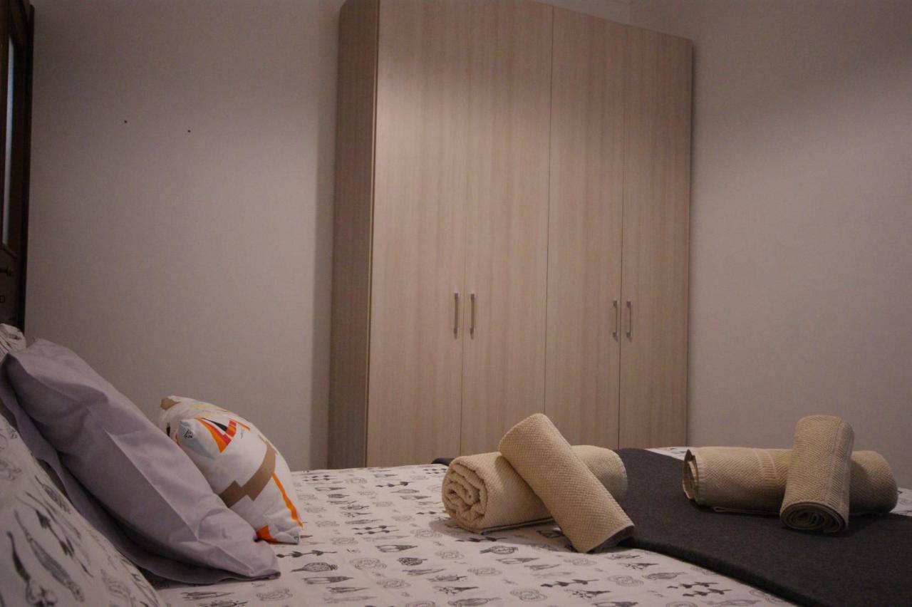 キアーヴァリCasa Gli Scogliアパートメント エクステリア 写真